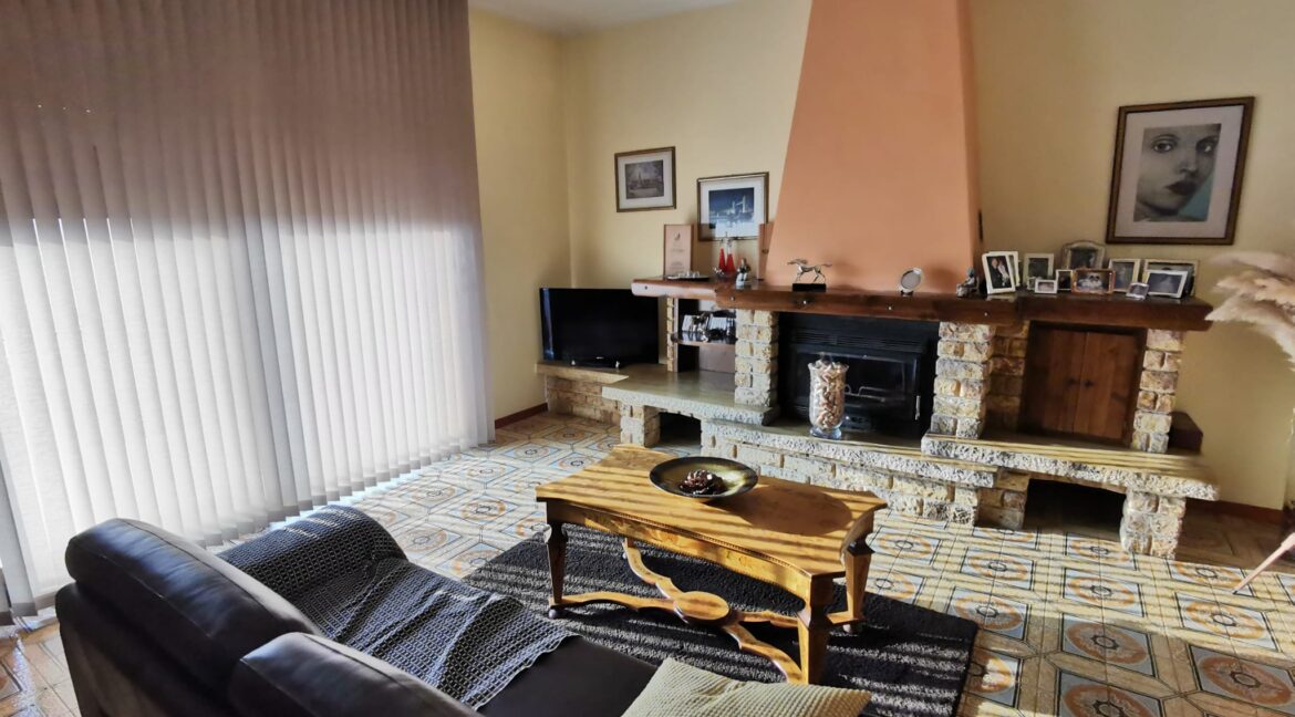 WhatsApp Image 2024-03-15 at 11.06.51 (6)