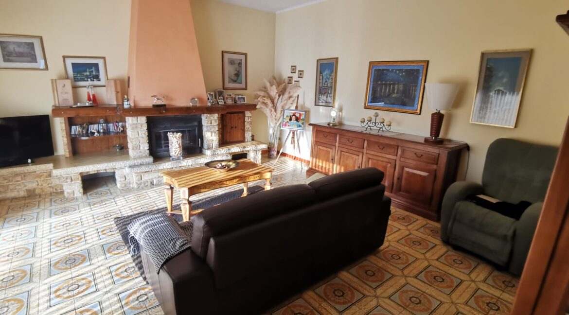 WhatsApp Image 2024-03-15 at 11.06.51 (7)