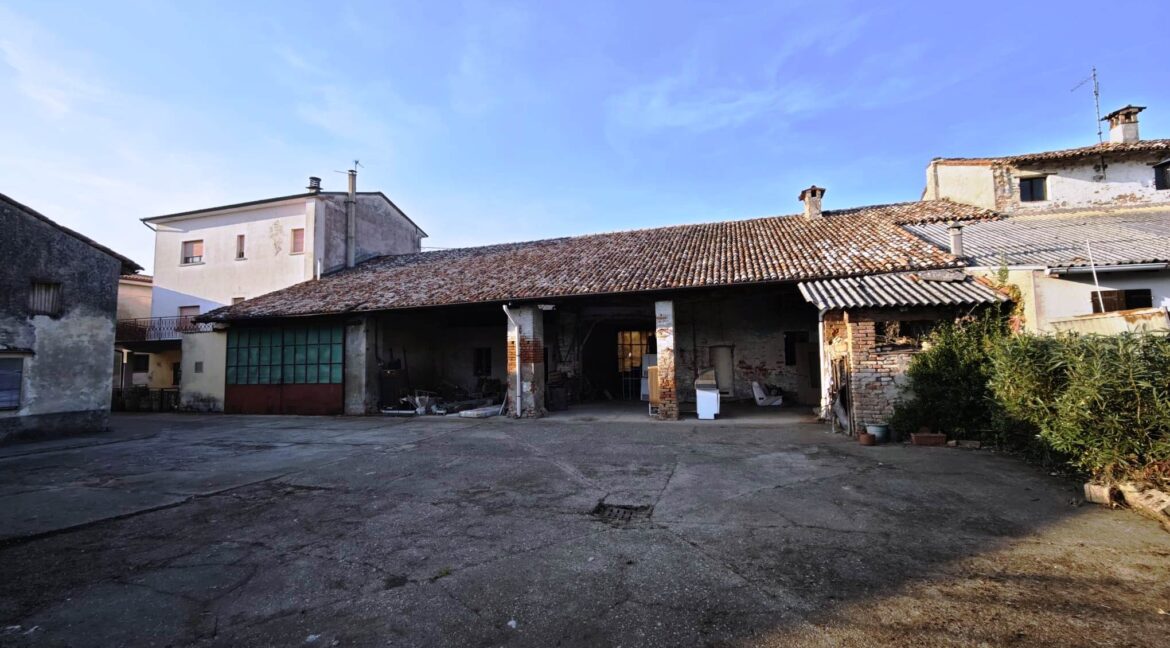 Immagine WhatsApp 2025-10-24 ore 08.36.47_2d649c21