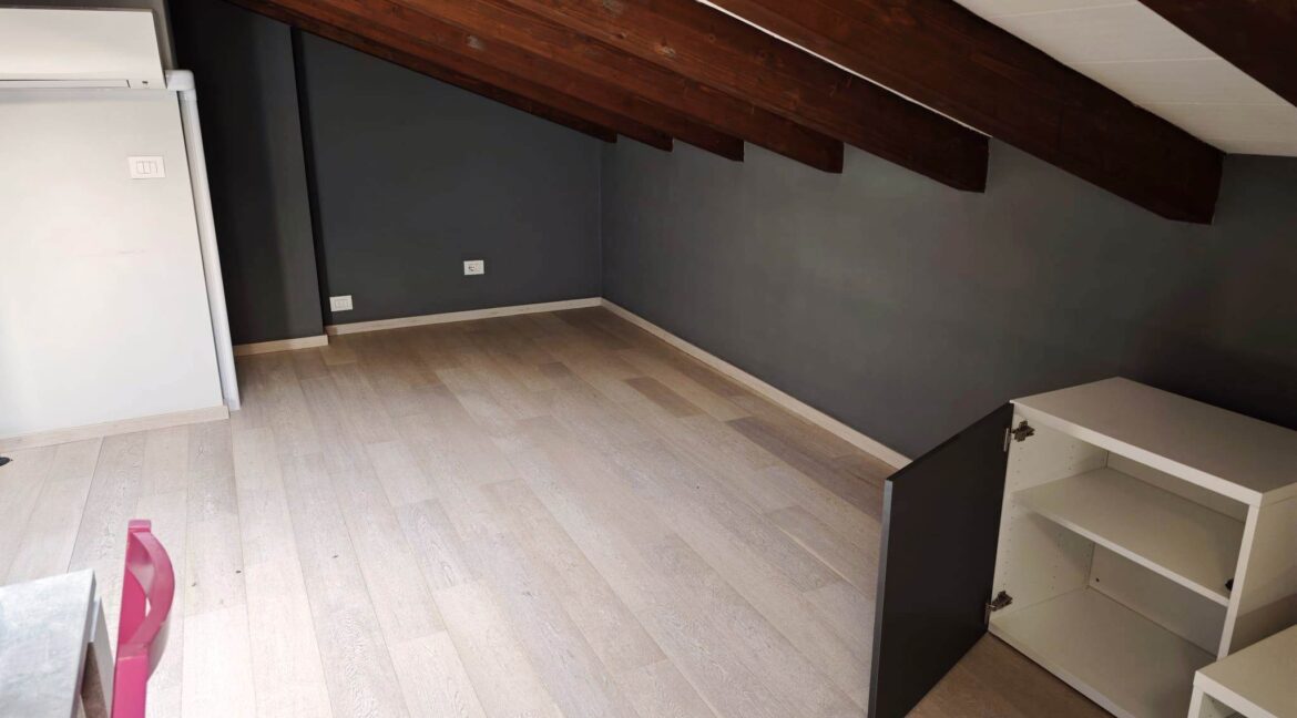 WhatsApp Image 2026-04-09 at 15.19.51 (10)